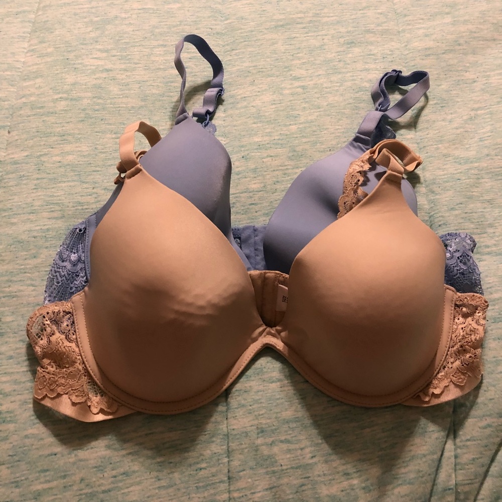2 38C bras